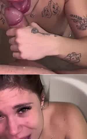 I Sucked the Married Man's Dick in the Shower and Came Sitting on Him in the Bedroom