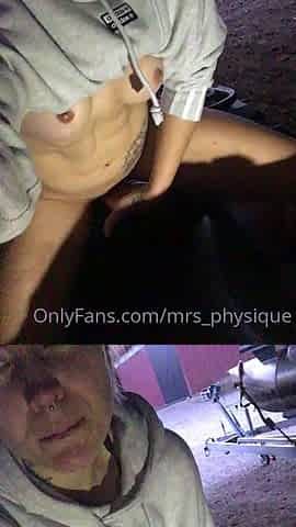 Amateur milf blonde Sabrina