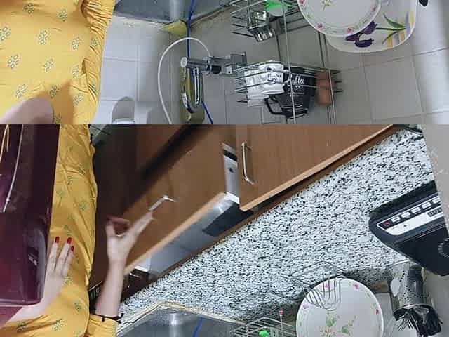 I Find My Horny Step Mom in the Kitchen - Porn in Hindi