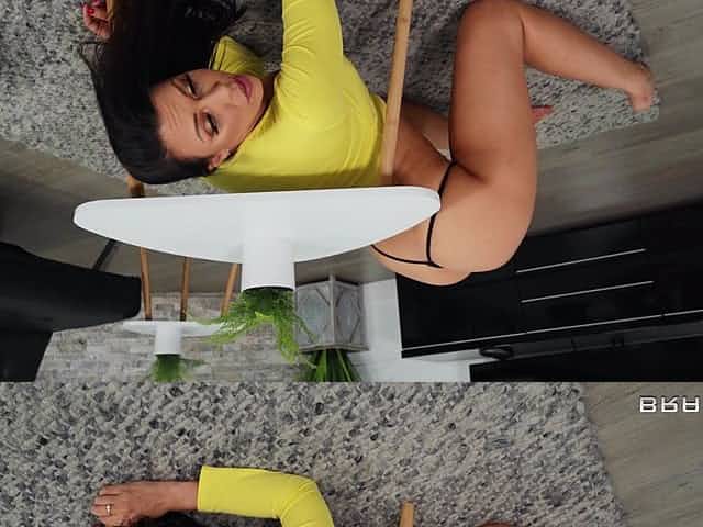 Appealing MILF bends that thick ass for a big dose of dick