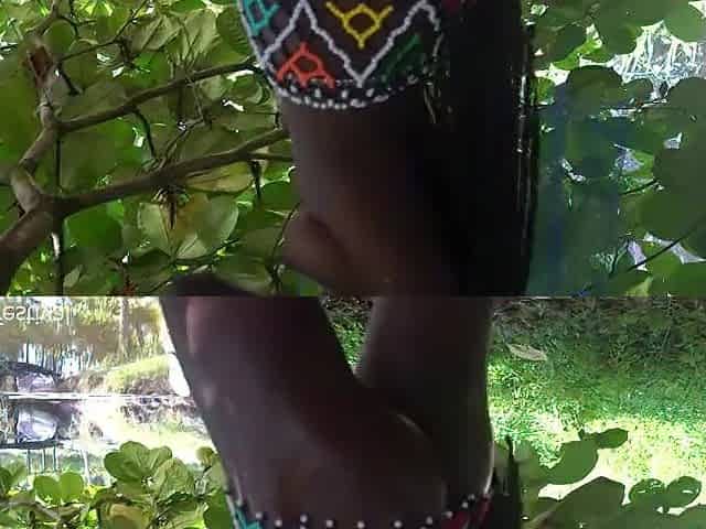 Slender Nigerian tribe gal masturbating on a tree