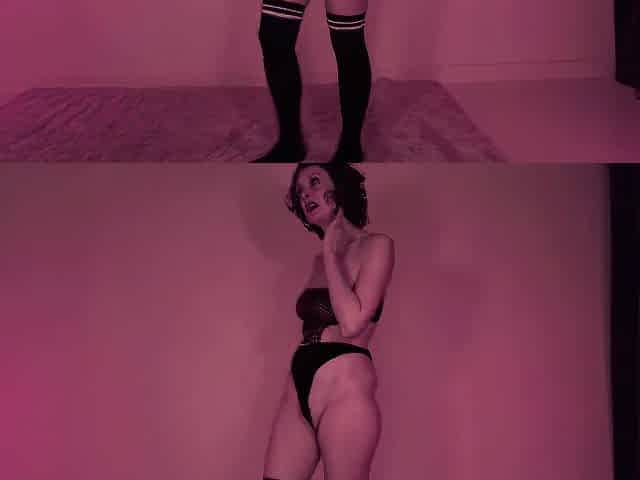Wicked Jennifer bounces her bulky butt with a wedgie