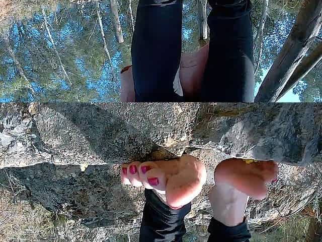 Look at my obscene nude feet!!