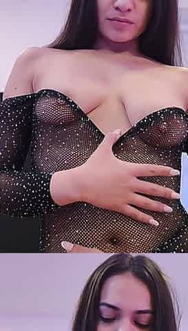 Ana Spears the Hottest Teasing Pussy Ass Spreading Shaking