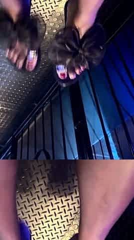 Linsey Dawn solo foot fetish