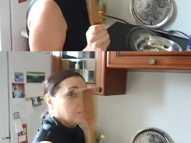 Stepson sumshot on the face and hair of his stepmother instead of breakfast