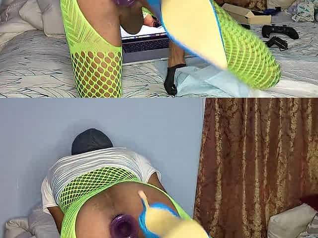 XL Anal Dilation in Green Underware