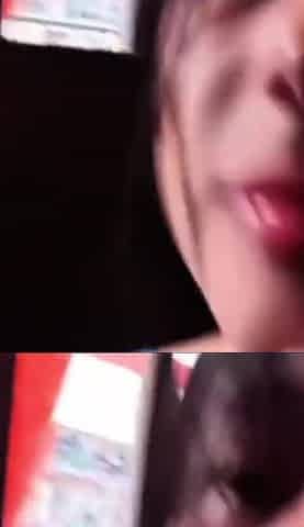 Colombian woman masturbates in the Royal Home Bath