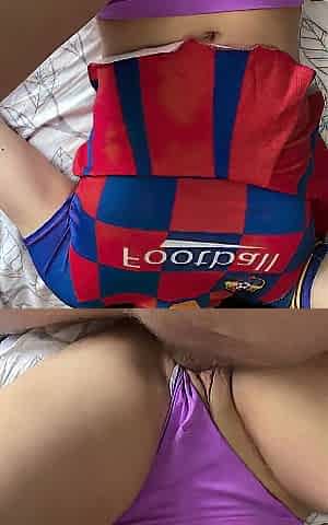 Hawt Cheerleader with a Large Booty Bangs 2 Jocks