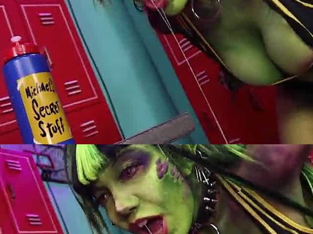 BREED THE LOVESICK MONSTAR MAMMA! Space Jam Cosplay