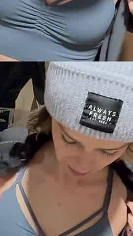 Cheating Wife Begs for Creampie During Sneaky Hookup in Public Washroom