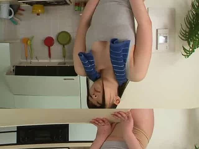 Japanese girl humping [masturbate asian japanese girl teen orgasm webcam porn amateur solo dildo fetish] HD