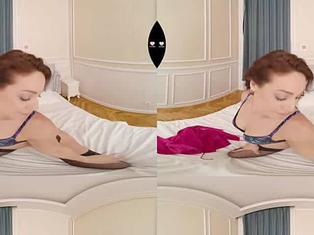 It's Very Hot Today And Her Pussy Is Wet - LustReality
