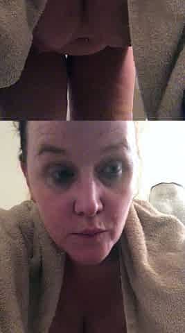 Big boob brunette masturbates on webcam