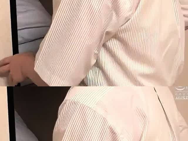 Amateur brunette Michelle with small tit