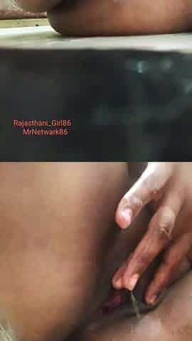 Rajasthani's Super Hot Bhabhi Smoky Performance in Bathroom Desi Marwari