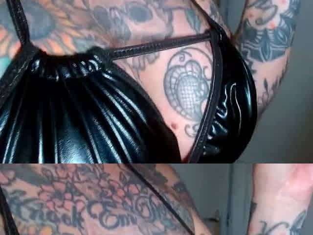 Close up BJ cumshot