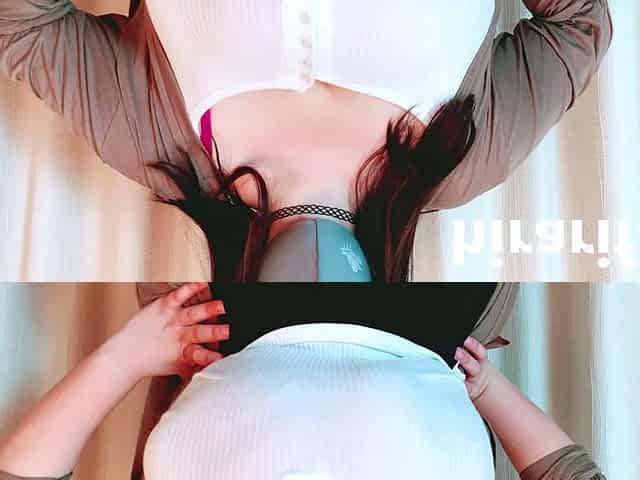 Big boob brunette masturbates on webcam