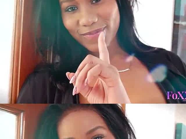 Jenna Foxx Savors Her Fingers After a Steamy Solo Twat Play Session!