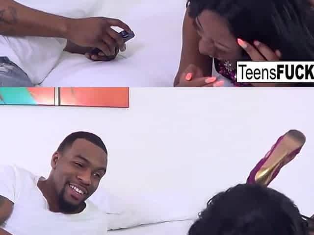 Black gal Mocha Menage likes all dong