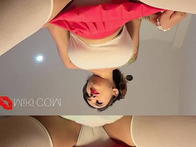 See Me Move My Thighs In Little Petticoat And Taut White Pants