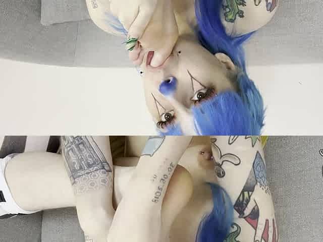 Toe Sucking Clowngirl