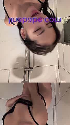 Undressed Oriental Sweetheart Can't Stop Twerking Solo Dance
