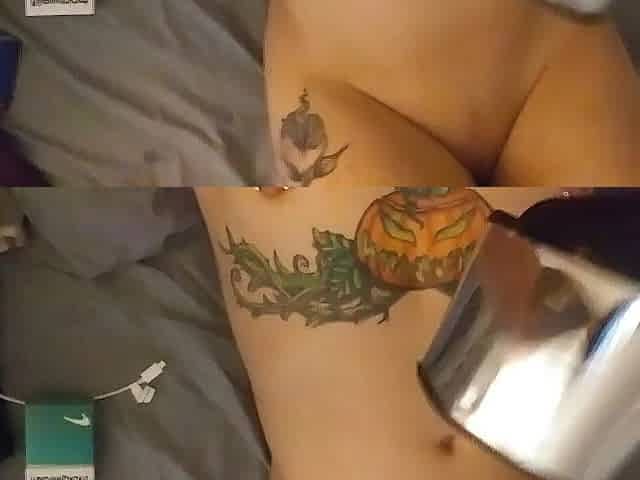 Hot beauty screws herself with stripper heel