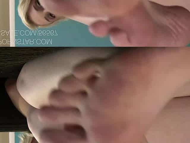 Foot Fetish with Siri