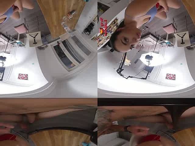 Spanish Curvy Teen - Voyeur - perVRt