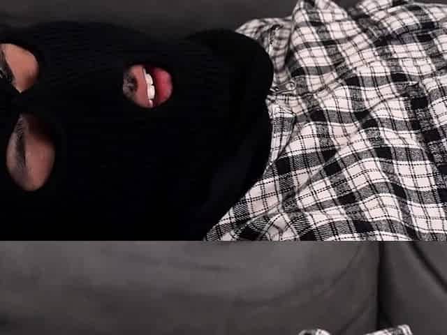 Penelope caught a burglar time to fuck