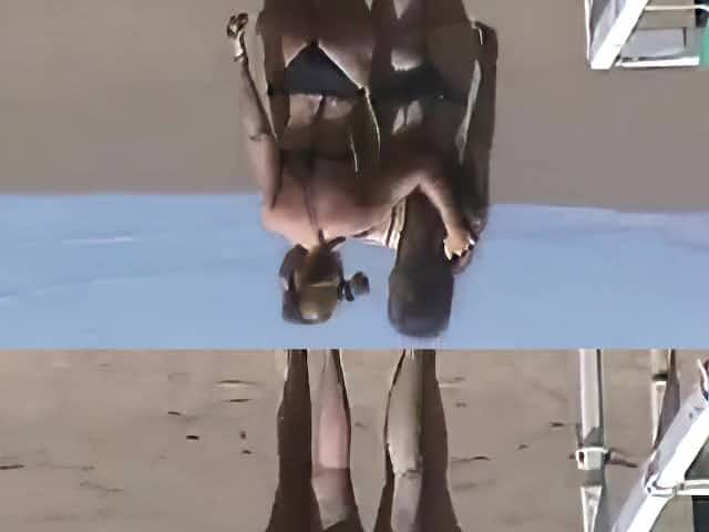Spying Mom & not daughter Bikini - Round Ass - Beach Voyeur