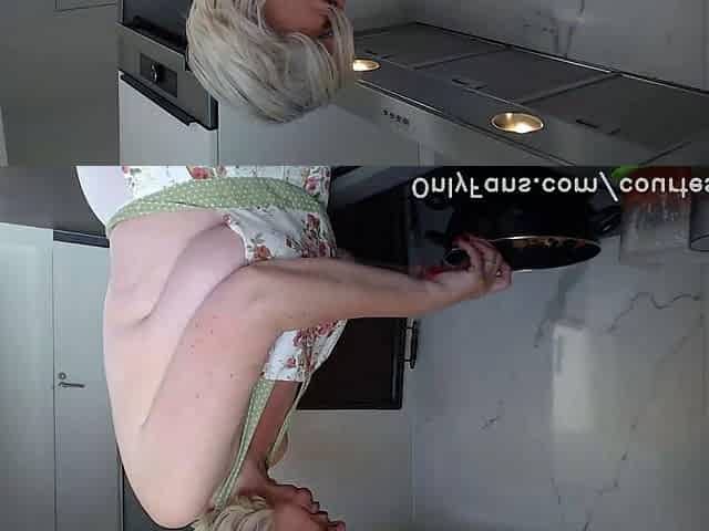 Big Boobed Blonde Masturbates With A Dildo In The Bathroom