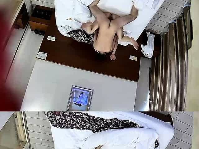 Sexy blonde amateur hidden cam HD videos