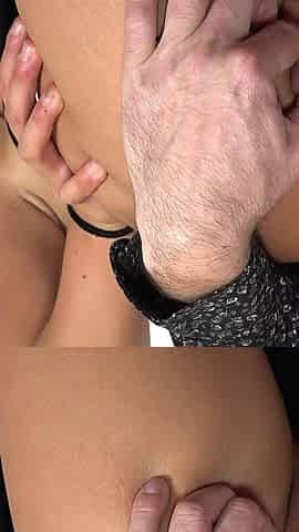 Young unexperienced slut Julia fingered and gaped