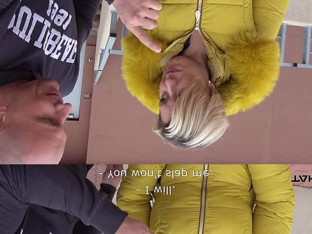 Fucking with a friend in the car is enough for naughty Kamila