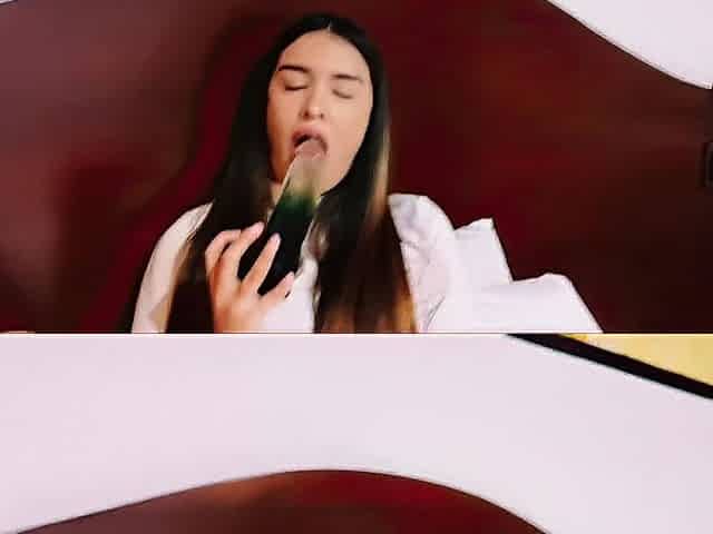 El primer Anal de Andrea joven paisa