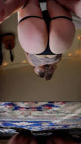 Dirty floozy bounces her large booty for dad