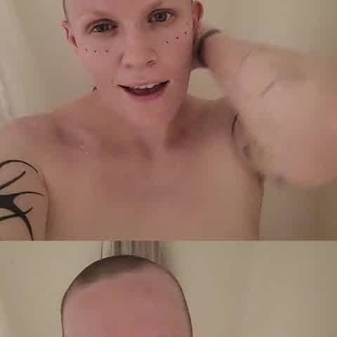 Hairless Head Princess, Hawt Shower Tease