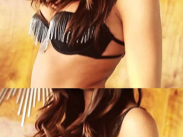 Sexy teen taking off her slutty lingerie