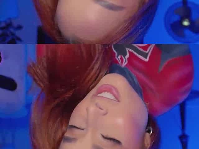 Sexy SPIDERWOMAN BANGS her fan and ride him until that guy CUMS!