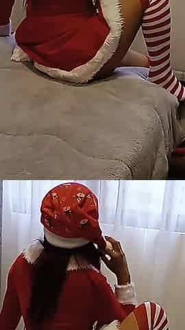 I Have My Christmas Party with My Sexy Girlfriend