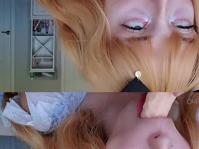 Girl amateur masturbation with toy