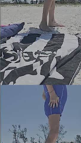 Leohex at the beach
