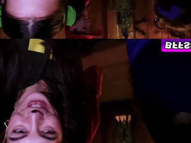 Jade Valentine Bella Blu and Megan Mistakes shares penis for Halloween