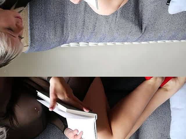 Blonde solo jerking off