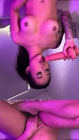 hotie sucking blonde victoriamezei boobs