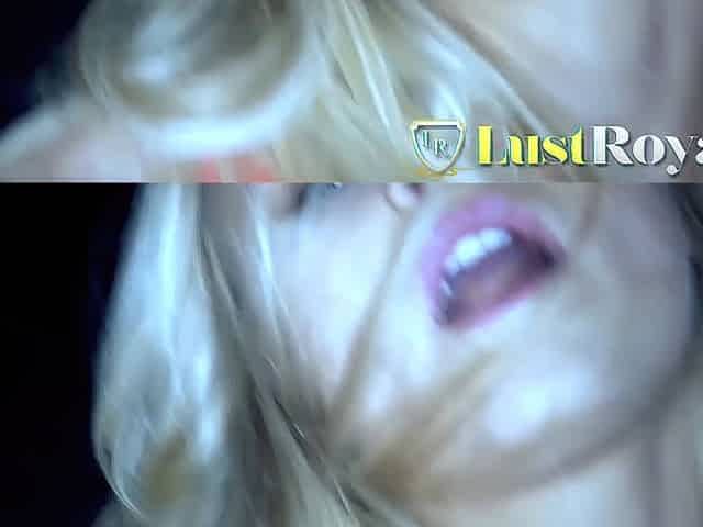 Muscle dude and hawt blond angel snatch licking vagina banging