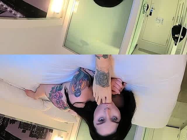 Romanian amateur webcam teen masturbate