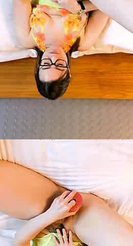 Amateur Webcam Teen Masturbates And Teases